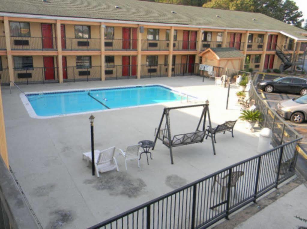 Rodeway Inn North Charleston - Ashley Phosphate Exterior photo